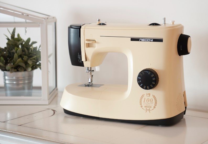Necchi KM417A sewing machine.